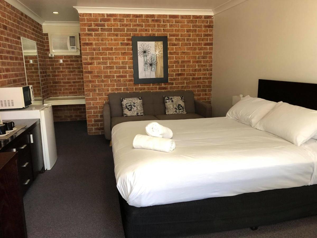 بيلمونت Lake Macquarie Motor Inn المظهر الخارجي الصورة